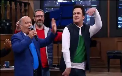 سکانس خندان/ رقص مهمانان برنامه حامد آهنگی/ این چندتا پیرمرد تو رقص کم نمیزارن