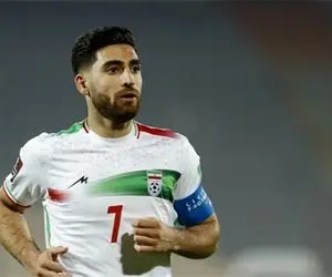 (عکس) تنهایی کاپیتان در جمع بازیکنان تیم ملی