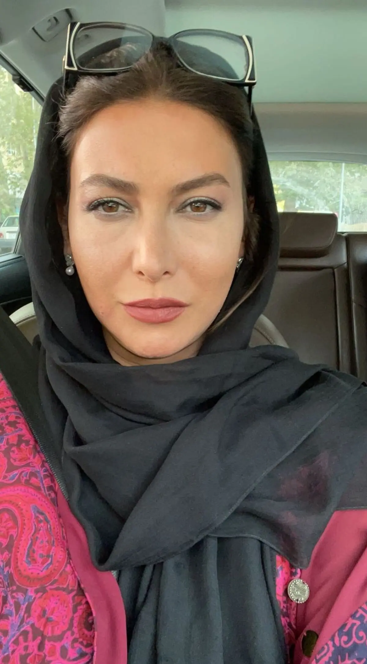 سلفی جدید فریبا نادری