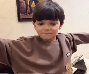 آواز محلی؛ پسر نیم وجب قد داره با چه نگاه پر غروری با آهنگ آذری میرقصه آخه ریختشو