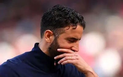 حمله اسطوره‌های منچستر به روبن آموریم