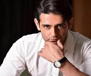 آواز احساسی؛ امیرحسین آرمان برای تک ستاره ی قلبش شدی همه کس من خوند حضار حظ کردن