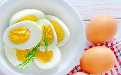 خطر مرگ با مصرف چه تعداد تخم مرغ در هفته؟