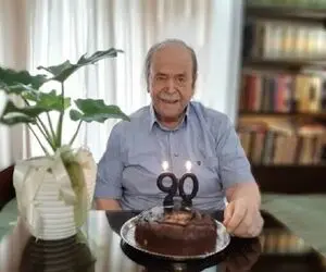 رقص و آواز بازیگران معروف در حضور محمد علی کشاورز