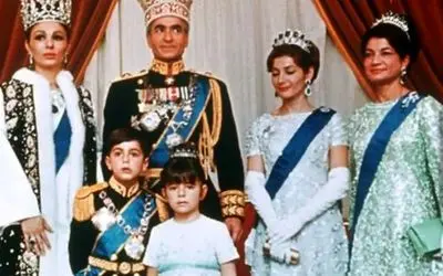 سفر به ایام قدیم سال 1389؛ رخسار کهنسال اشرف خواهر دوقلوی محمدرضا