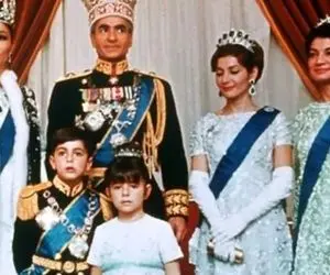 سفر به ایام قدیم سال 1389؛ رخسار کهنسال اشرف خواهر دوقلوی محمدرضا