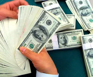 قیمت انواع دلار، یورو، پوند امروز چهارشنبه 8 اردیبهشت 1400