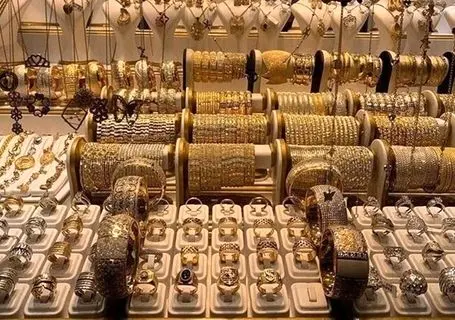قیمت طلا و سکه امشب دوشنبه 22 تیر؛ دلار 182 هزار تومانی طلا را هم با خودش بالا برد