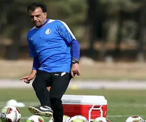 بیژن طاهری: قایدی به فکر ساختن آینده اش باشد