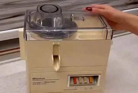 ترفندهای خانه داری؛ نحوه سفید کردن لوازم برقی زرد شده