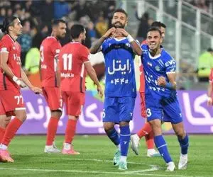 استقلال ۶ امتیازی شد؛ برد شیرین آبی‌ها مقابل نساجی با گل آزادی