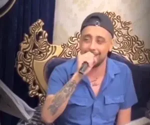 آواز جیگرسوز؛ خواننده دل پرپر شده چه با اشک و سوز آهنگ ای دل دل دل رو میخونه