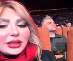 آواز شاد؛ نیوشا ضیغمی تو کنسرت مهدی یغمایی داره خودکشی میکنه رفته تو اغماء