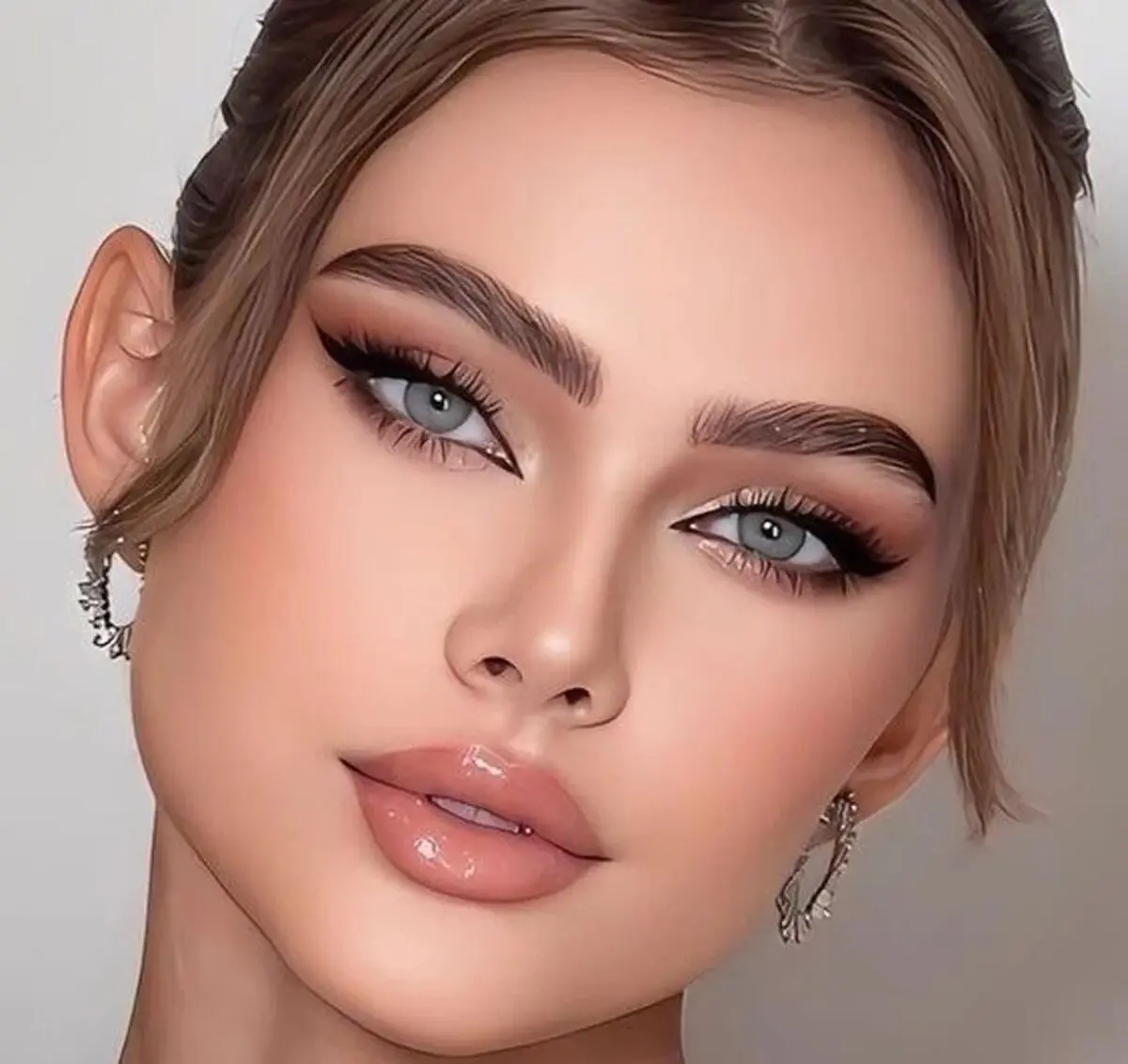 حجم دهنده لب