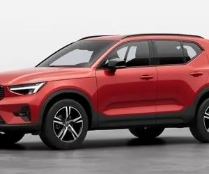 ولوو در سکوت جدیدترین شاسی بلند خود را رونمایی کرد