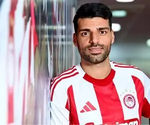 انتقاد یونانی‌ها از مهدی طارمی