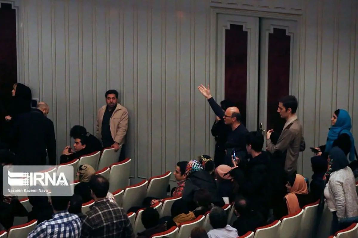 (تصاویر) جنجال منوچهر صهبایی در ارکستر سمفونیک تهران؛ شهرداد روحانی فرار کرد!