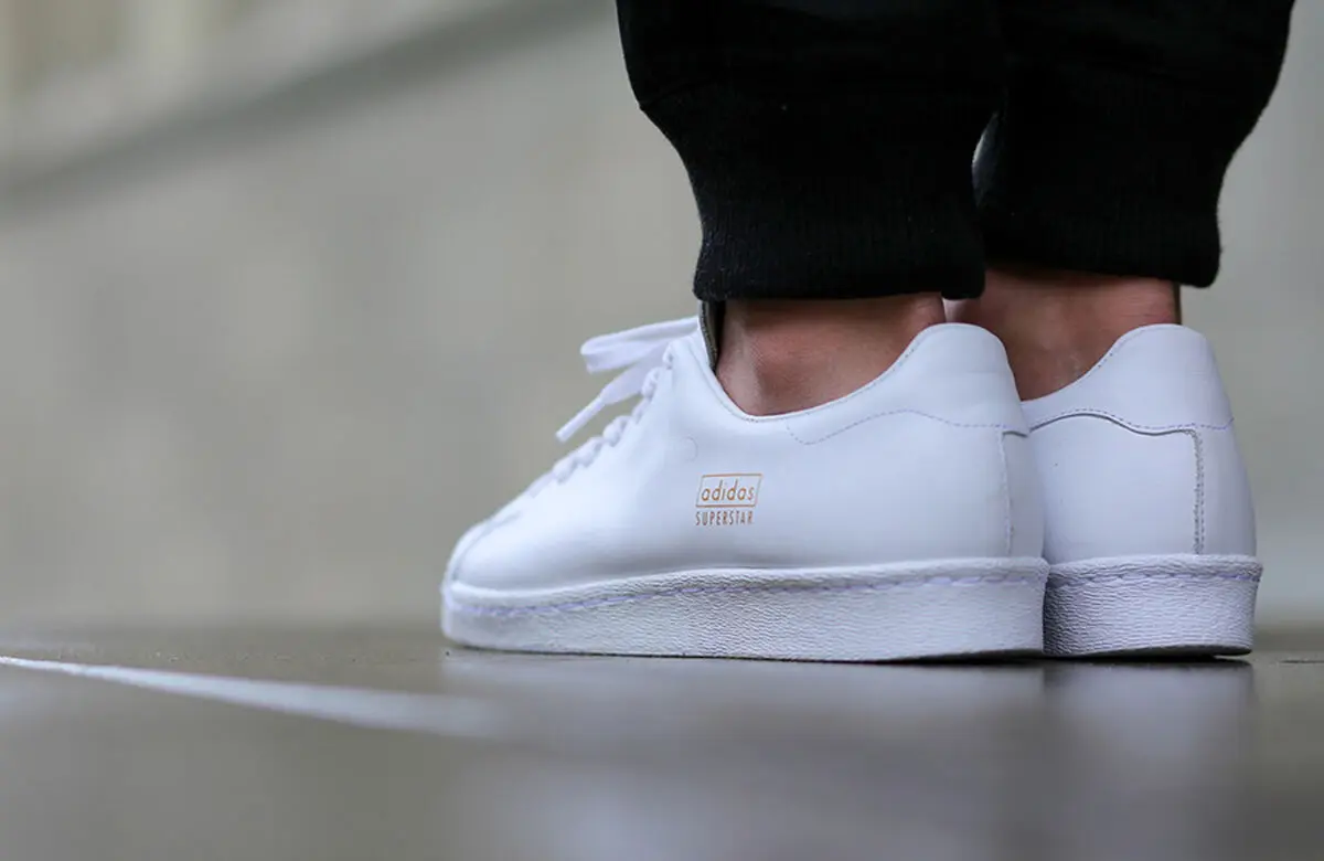 white-sneakers-adidas