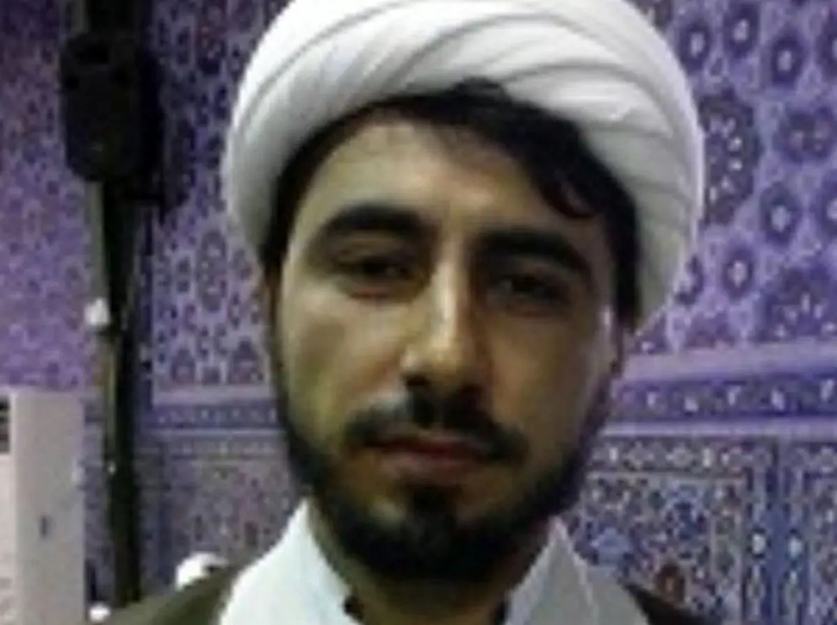 (عکس) طلبه جوان تنها رقیب آیت‌الله یزدی در قم