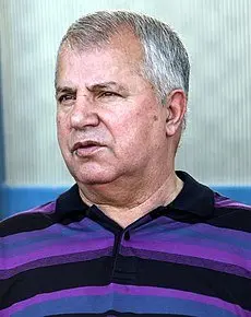 علی پروین و ایران مقابل پلاتینی!