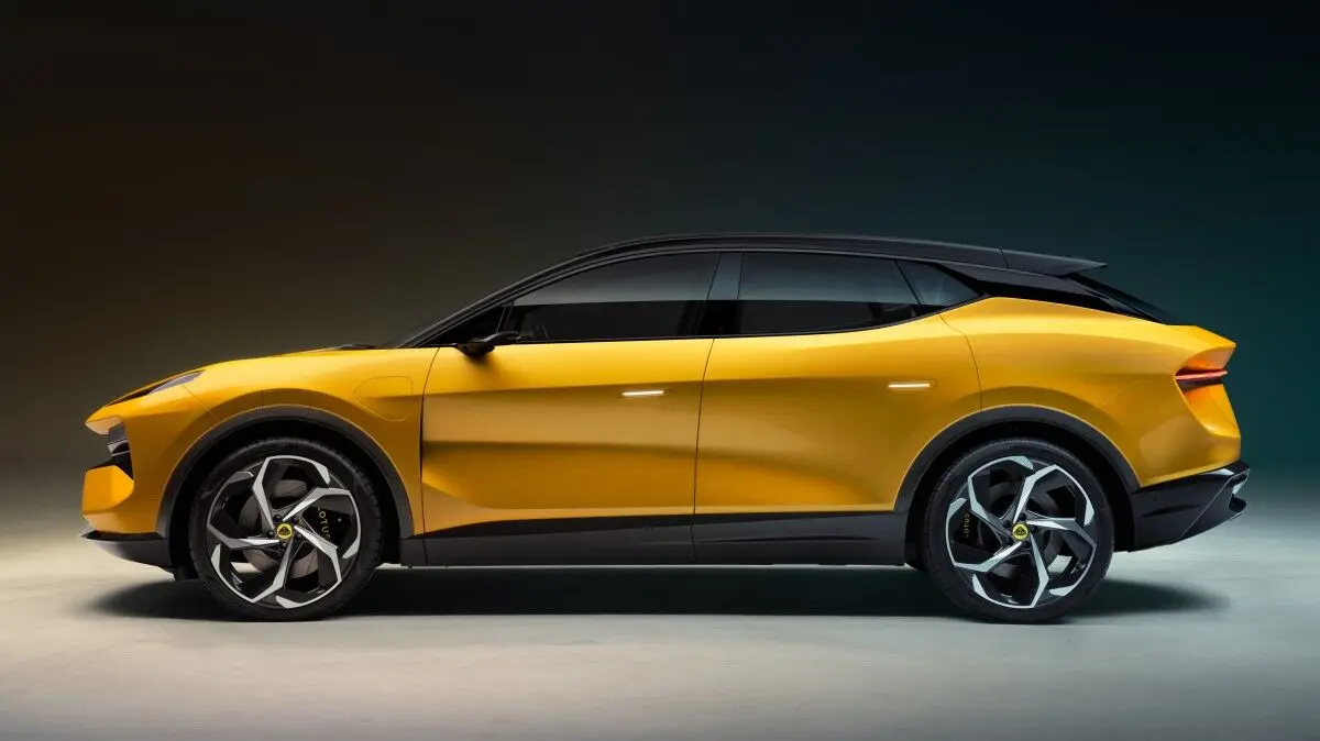 Lotus ;600HP Eletre Hyper SUV