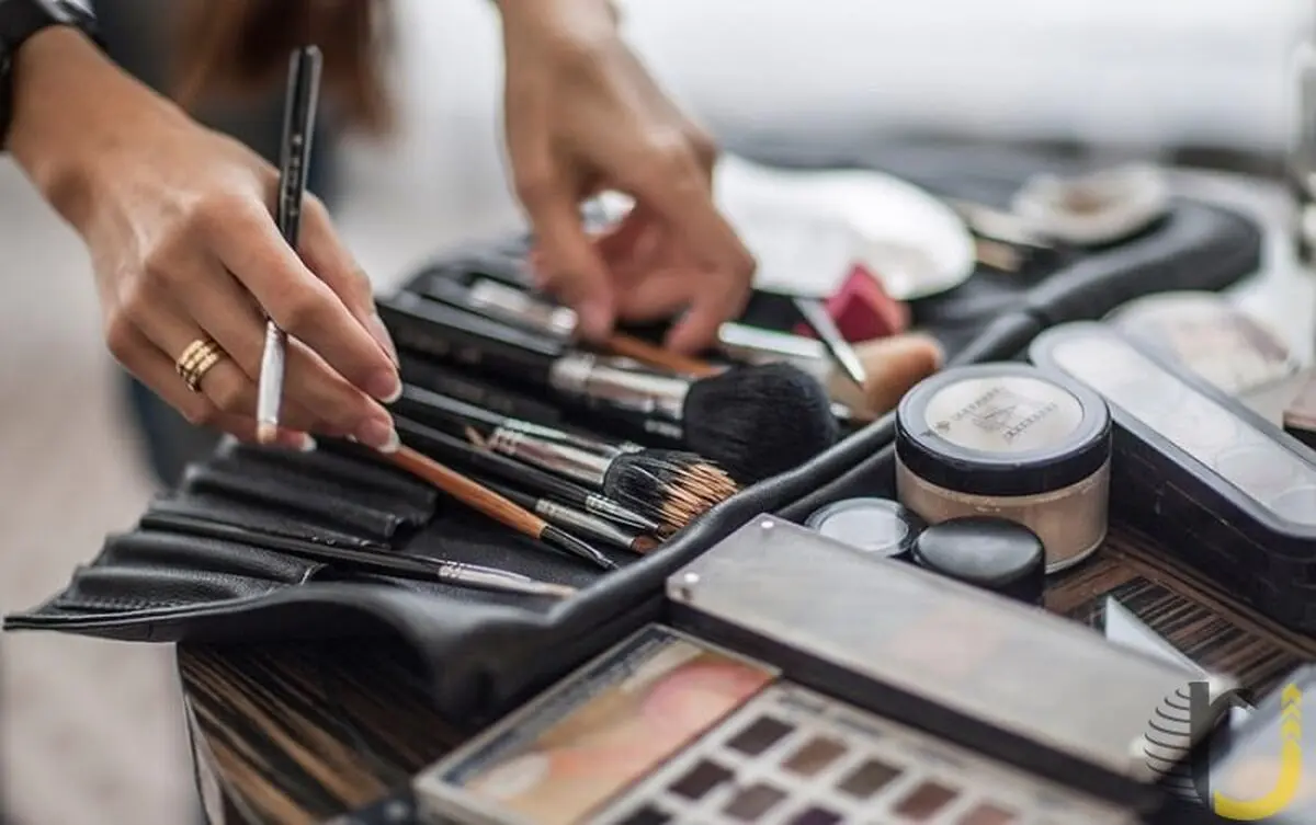 مهاجرت به دبی با مدرک آرایشگری