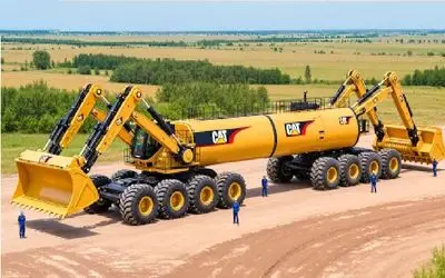 ابزارآلات غول پیکر؛ اپراتور بیل مکانیکی آوردن سگ و گربه ای بچسبن کار از دو طرف جمع شه