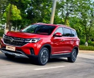 نتایج عرضه خودرو در بورس؛ T5 گرون رو هیشکی نخرید!