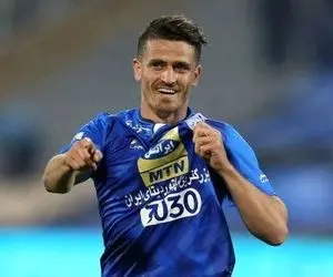 کاپیتان استقلال از فردا در تمرینات