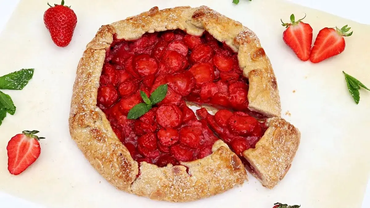 Strawberry-galette-5