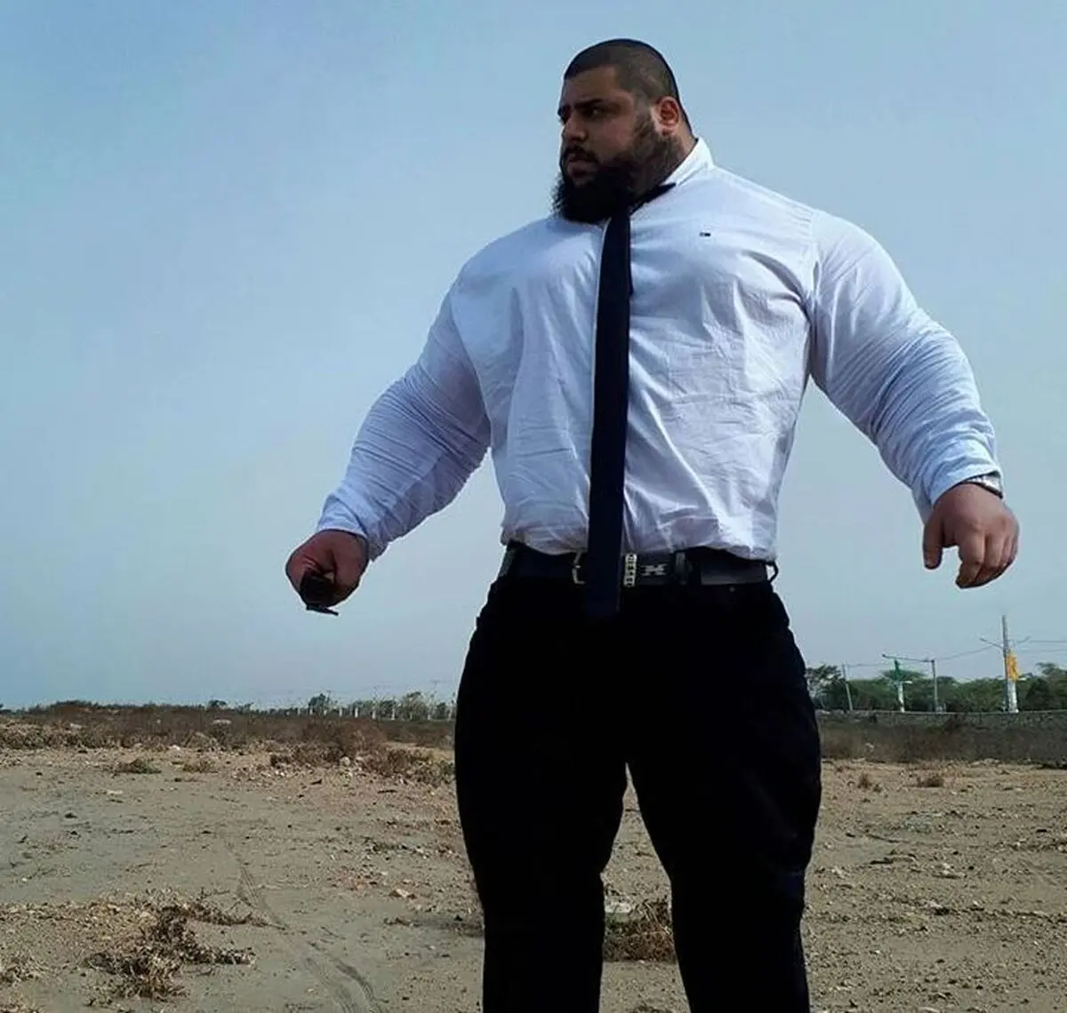 (عکس) سجاد غریبی هالک ایرانی مبارز می طلبد؛ هاک برزیل: سر سجاد را می کَنم!