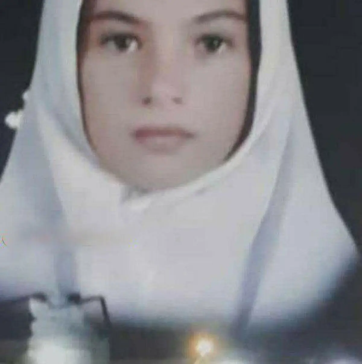 (عکس) علت خودکشی پرستو جلیلی آذر چه بود؟ بازهم شاد و گوشی هوشمند