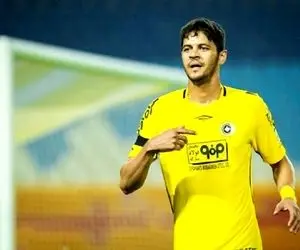 استنلی مهاجم سابق سپاهان استقلالی می‌شود؟