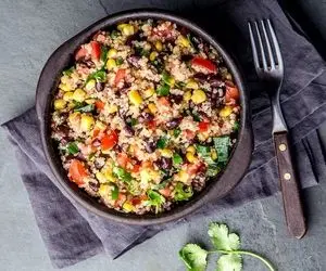 هفت مزیت سلامتی کینوا؛ خواصی که حتا فکرش را هم نمی کنید