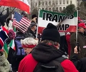 (عکس) طرفداران ایرانی ترامپ مقابل کاخ کنگره