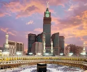 ساخت و سازهای کبیر؛ بزرگ ترین ساعت جهان در مکه با ارتفاع بیش از 600 متر و هتل توش