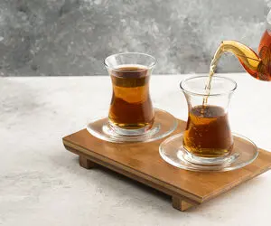 چرا نباید چایِ زیاد بنوشیم؟ هفت عارضه ی مصرف زیاد چای!