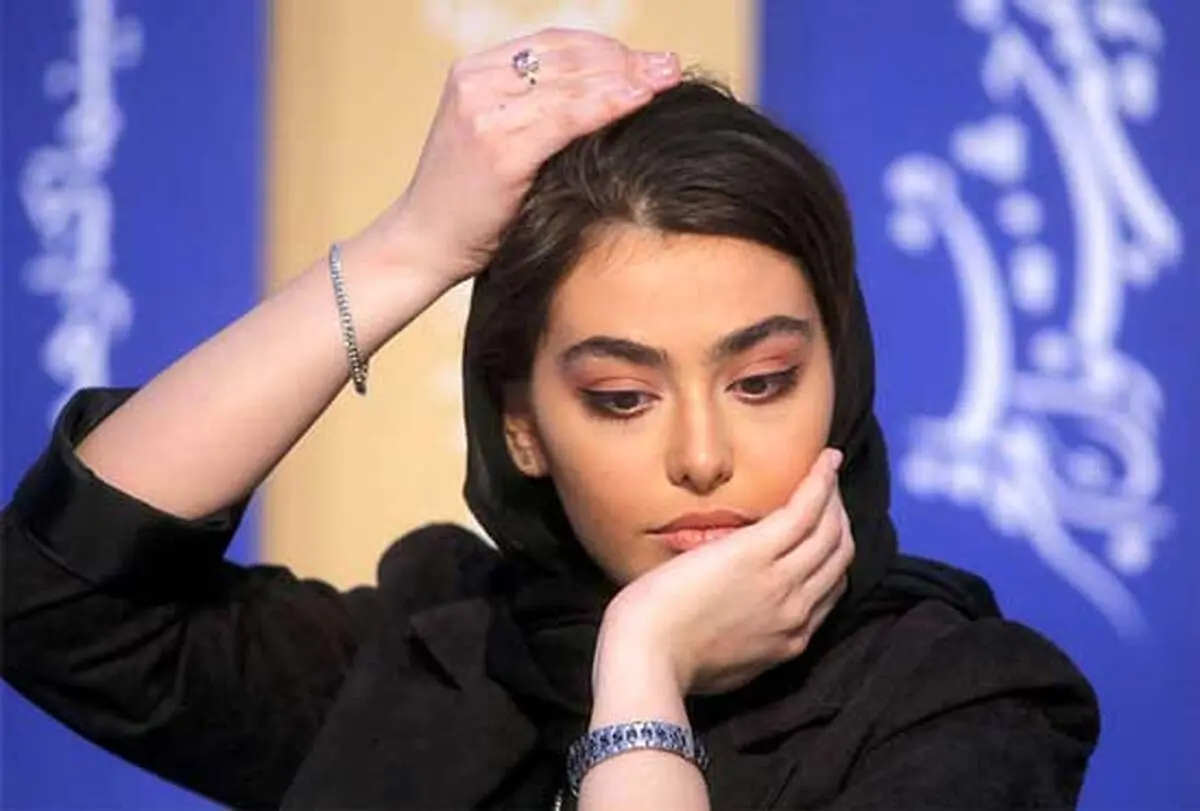 عکس عجیب خانم بازیگر لو رفت!