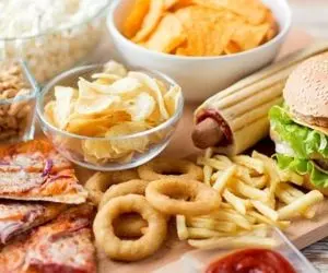 تغذیه نامناسب از عوامل مهم ابتلا به سرطان و دیابت