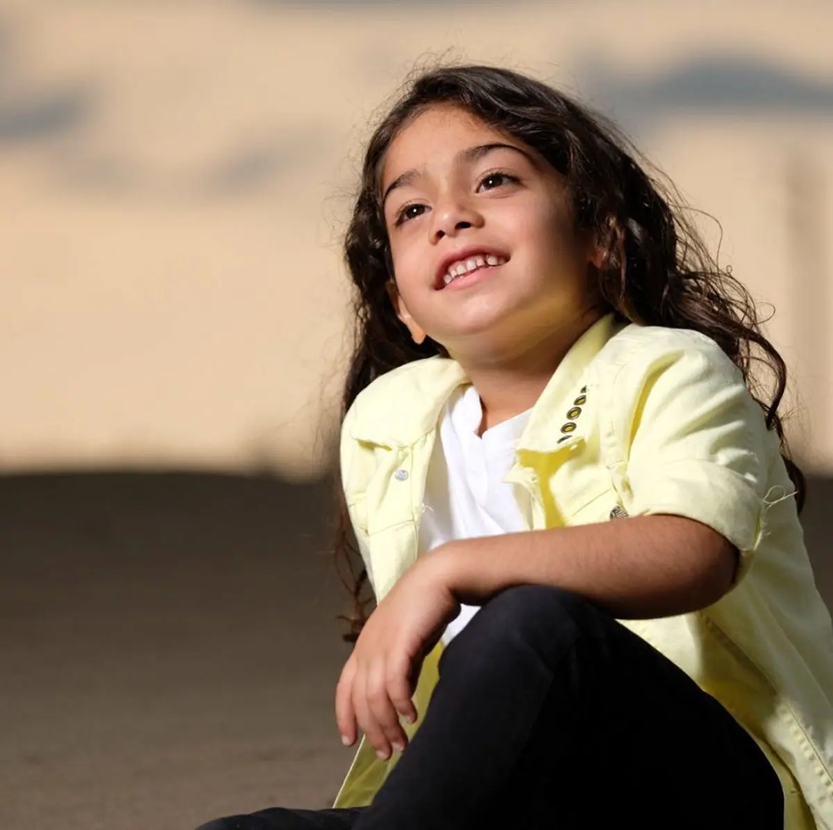 (ویدیو) آرات حسینی و بدن شش تیکه اش! + بیوگرافی