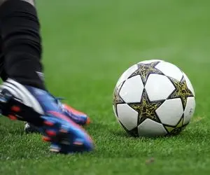 پخش زنده فوتبال امروز، چهارشنبه ۵ آبان از تلویزیون + جدول