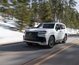 شاسی بلند لوکس و چشم نواز لکسوس LX600