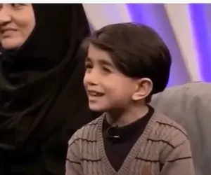 آواز شاد؛ این دوتا پسربچه جلو مادرشون آهنگ محسن ابراهیم زاده رو با صدای بهشتیشون