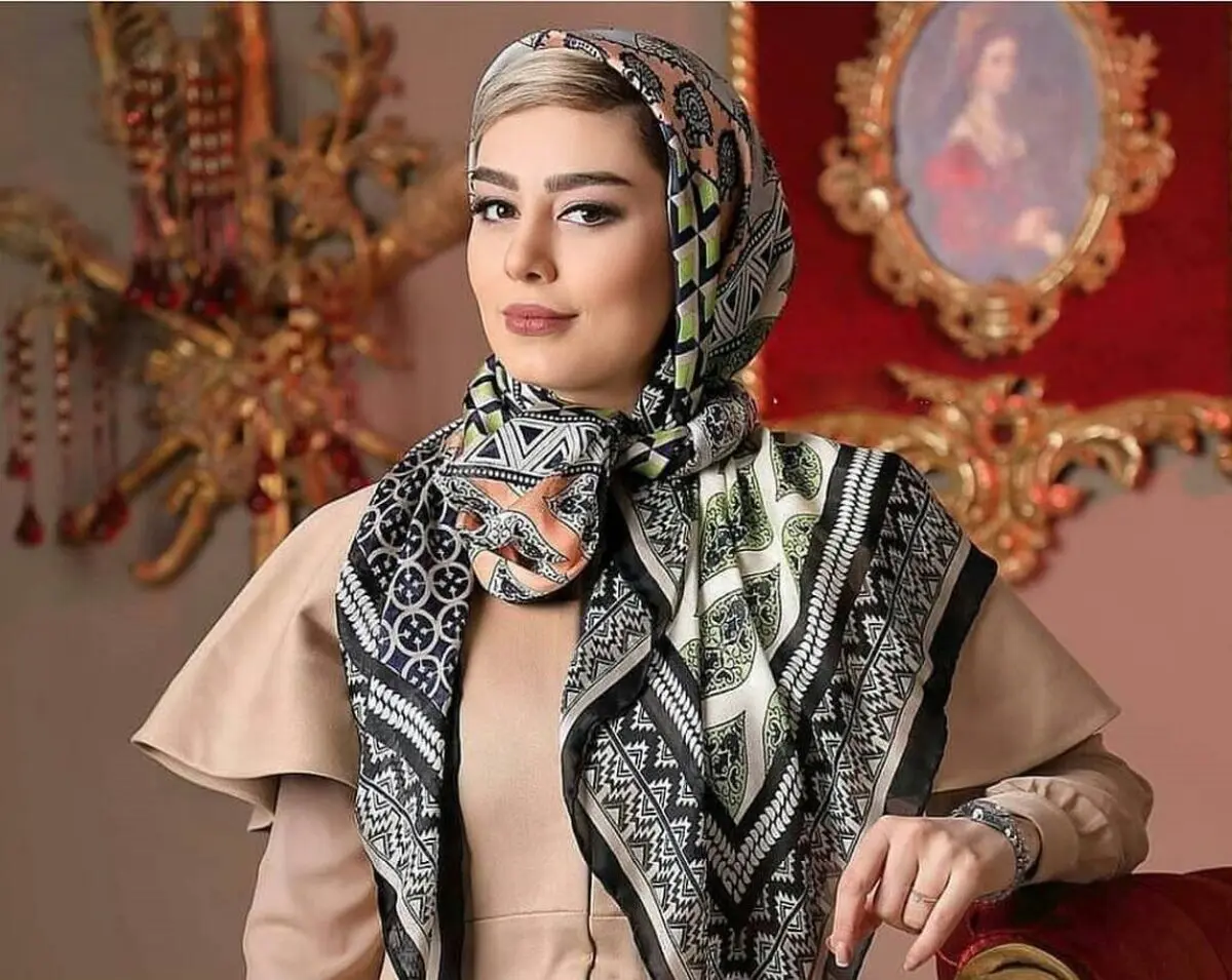 سحر قریشی با پوشش متفاوت و مو ها بلوند!