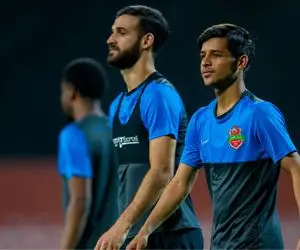 توقیف اموال و حساب استقلال به امارات کشیده شد!