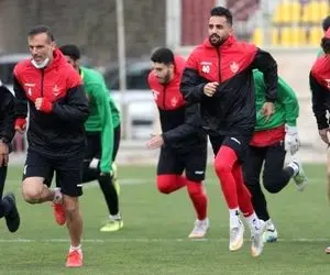 یحیی ترکیب تیمش را پیدا نکرده، 5 بازی 10 تغییر