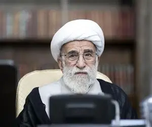 عکس؛ آیت الله جنتی ویلچرنشین شد