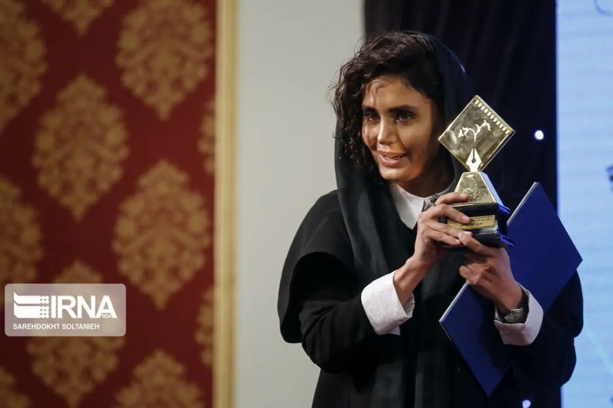 (تصاویر) حاشیه و متن جشن منتقدان سینما؛ از حرف‌های تند بهداد تا …