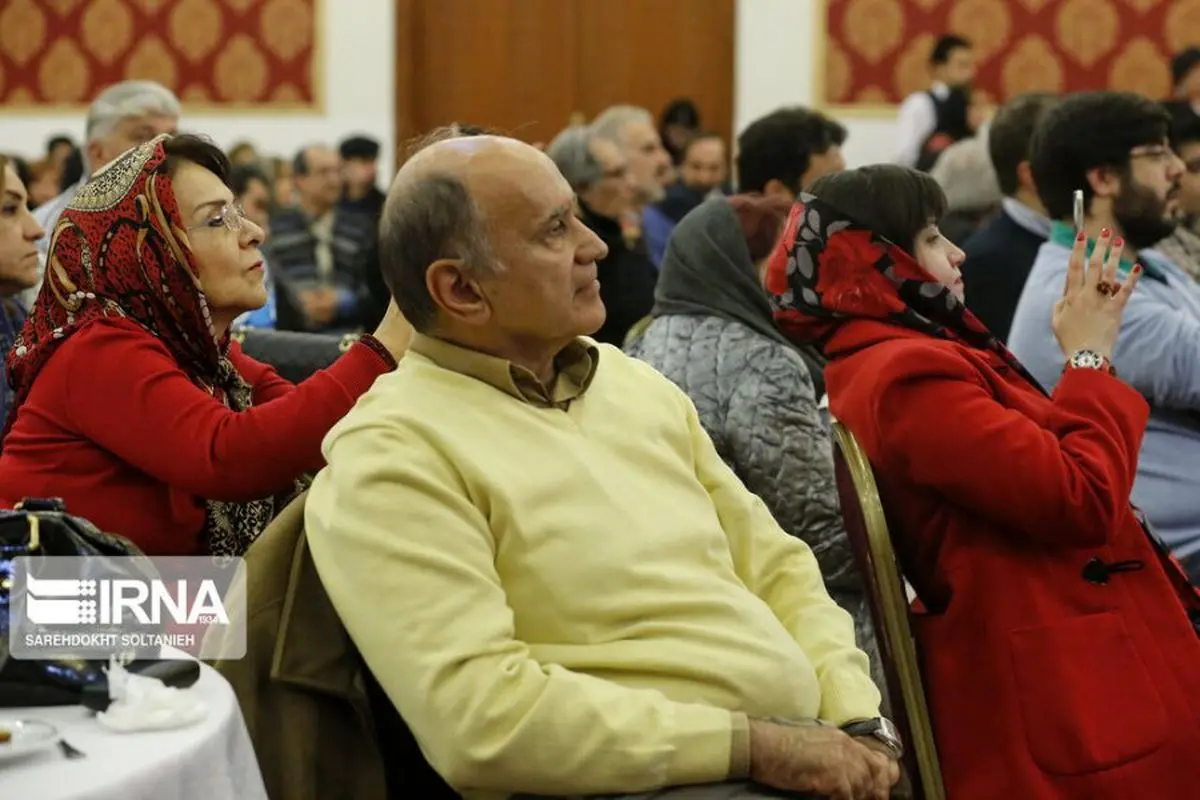 (تصاویر) حاشیه و متن جشن منتقدان سینما؛ از حرف‌های تند بهداد تا …