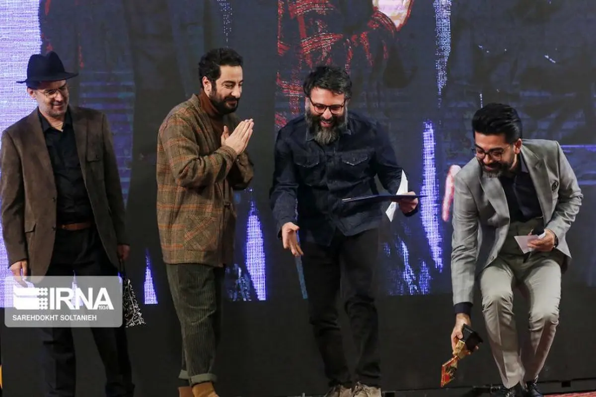 (تصاویر) حاشیه و متن جشن منتقدان سینما؛ از حرف‌های تند بهداد تا …